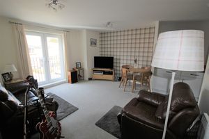 Living Room - click for photo gallery